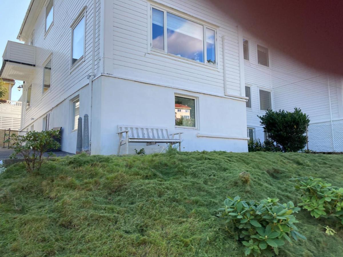 Kjellerleilighet - Naert Haukeland Sykehus. Bergen Extérieur photo
